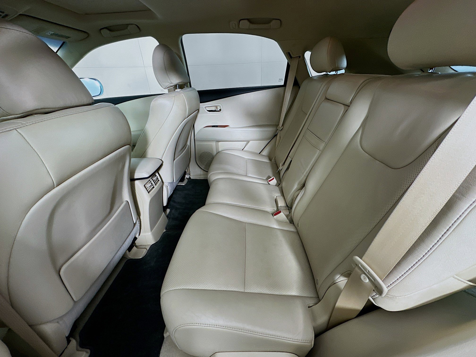 Used 2011 Lexus RX 350 AWD w/ Premium Pkg image 27