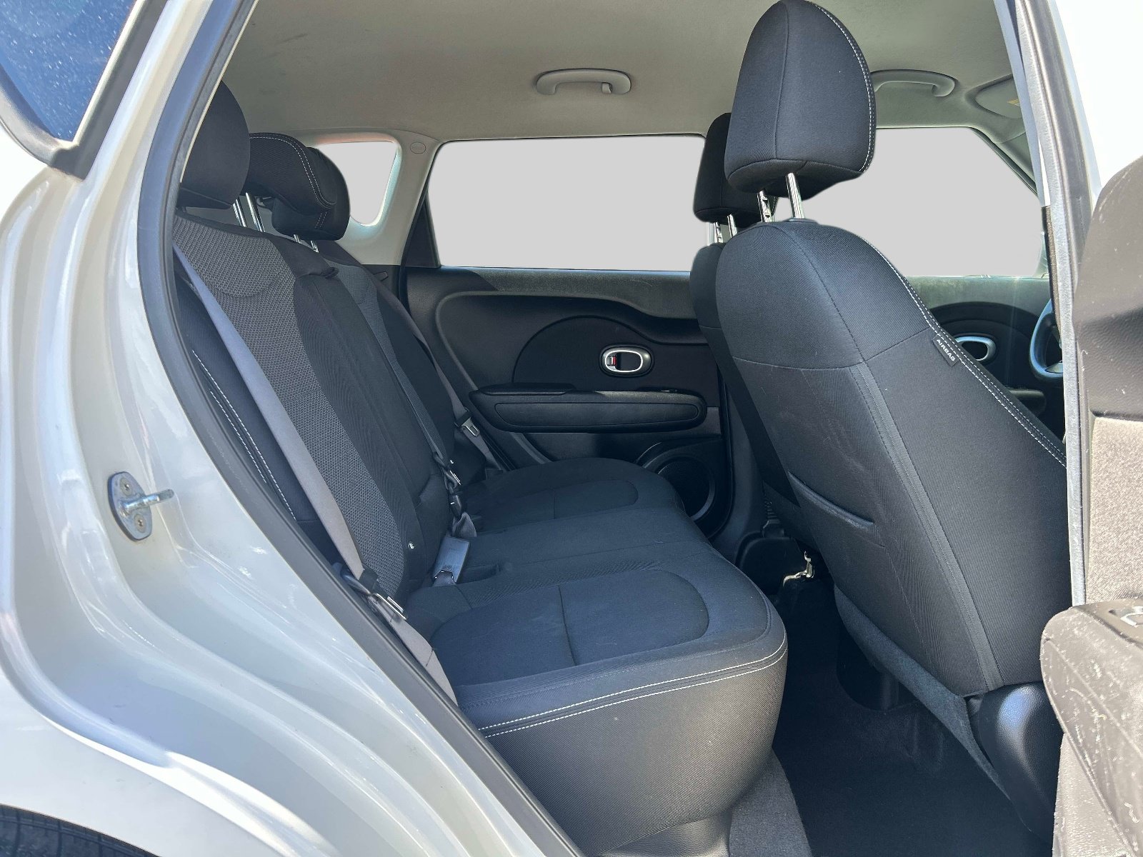Used 2017 Kia Soul + FWD image 15