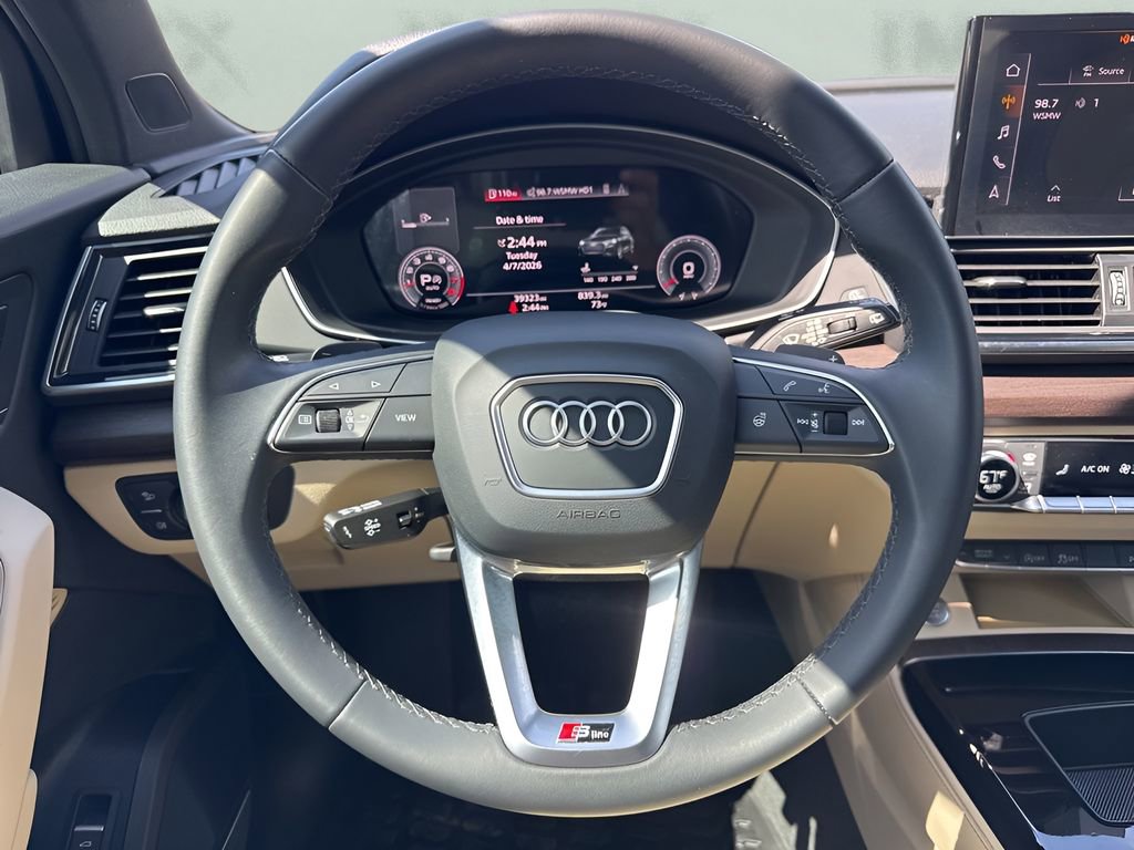 Used 2022 Audi Q5 2.0T Premium Plus w/ Premium Plus Package image 16