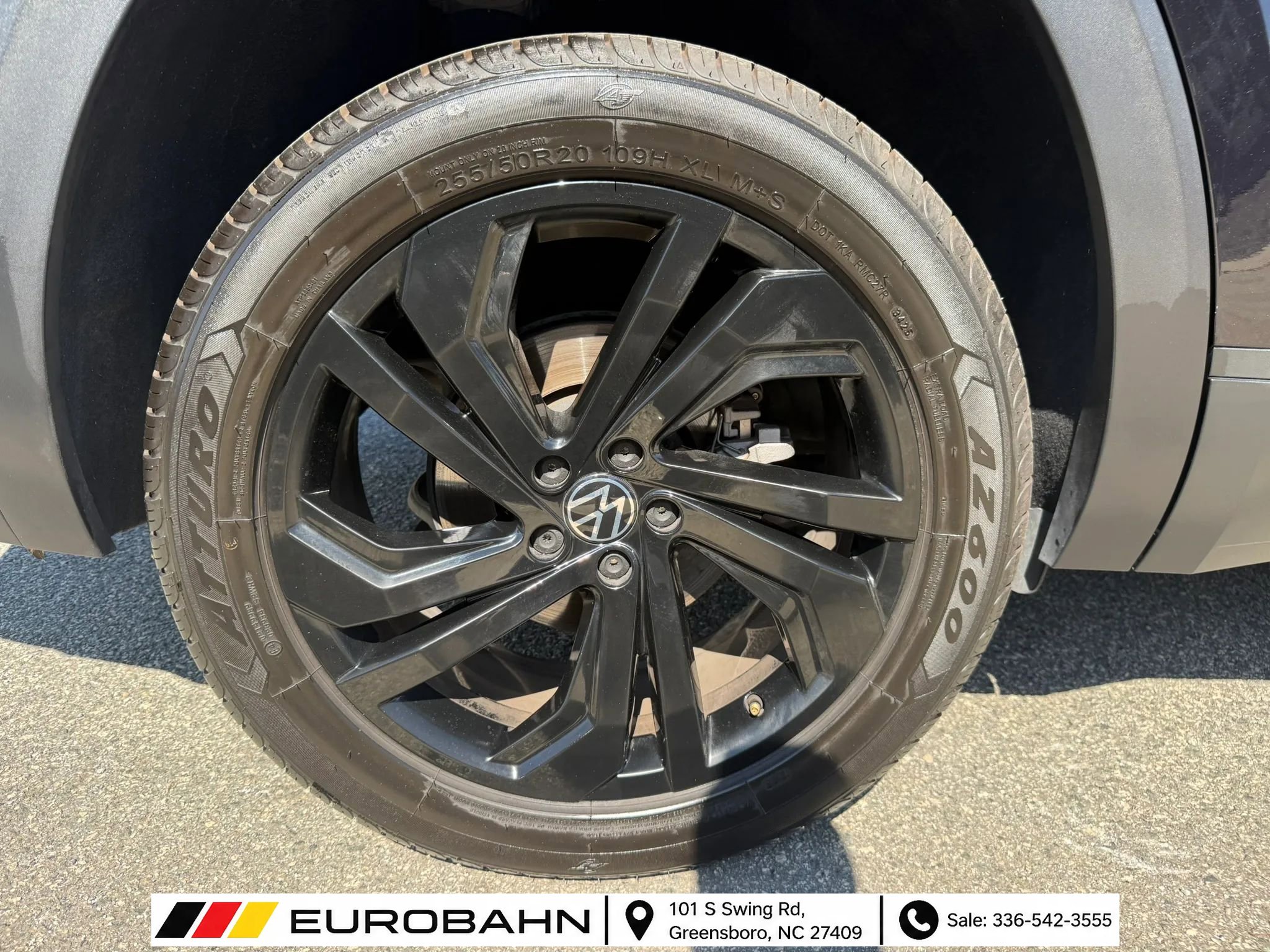 Used 2022 Volkswagen Atlas SE FWD image 28