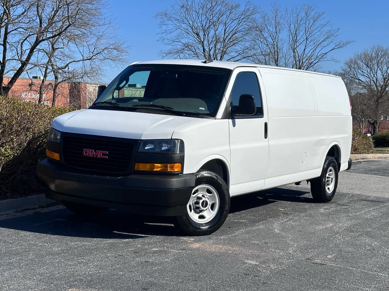 Used 2023 GMC Savana 2500 Extended w/ Driver Convenience Package image 1