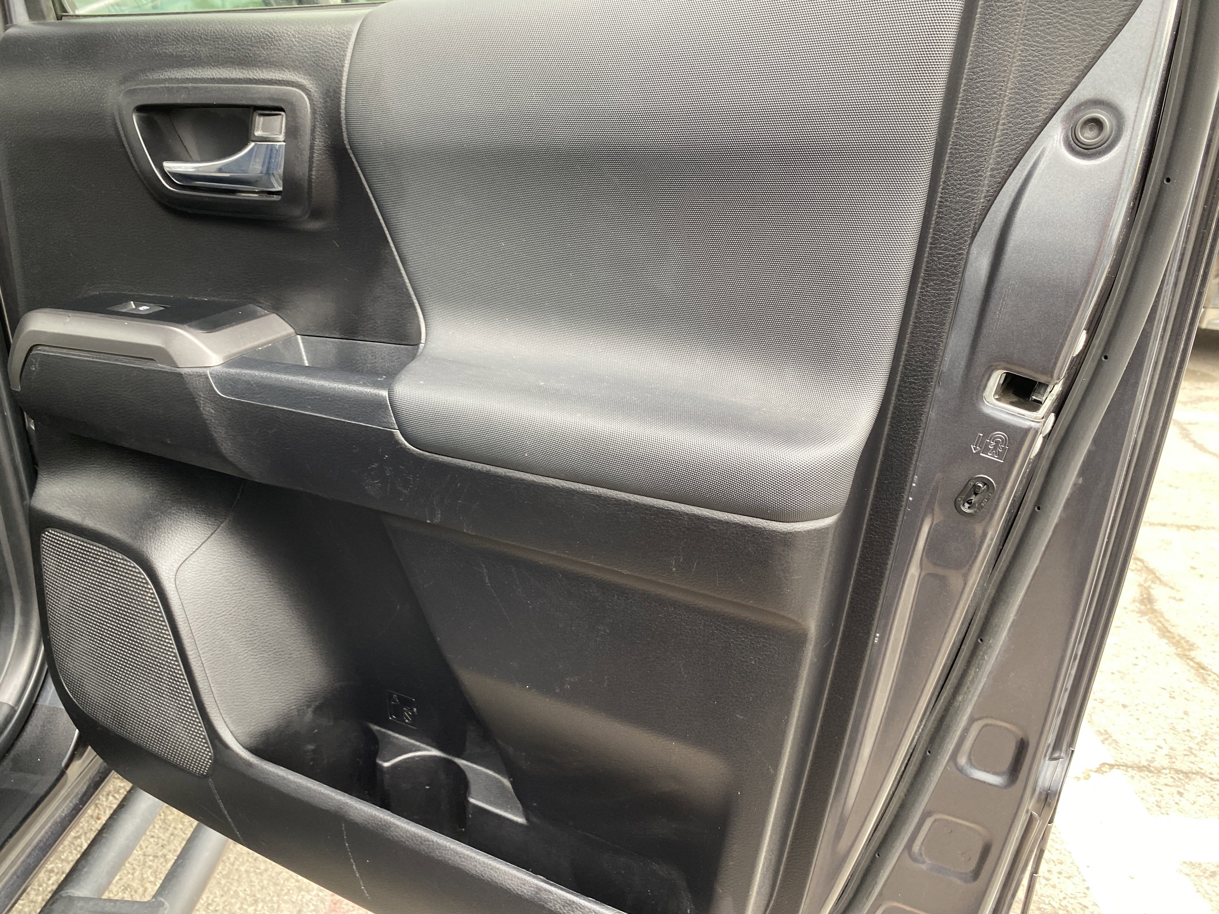 Used 2023 Toyota Tacoma TRD Off-Road image 23