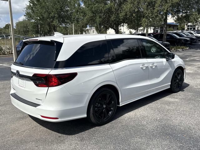 Certified 2024 Honda Odyssey Sport image 4