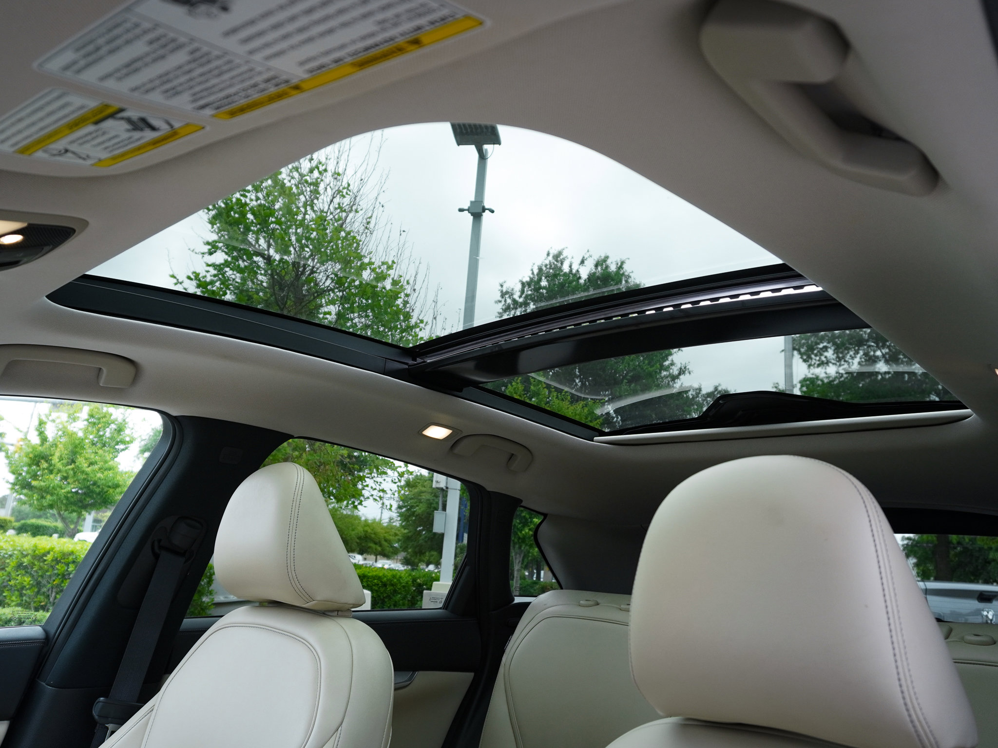 Used 2021 INFINITI QX50 Essential w/ Cargo Package FWD image 29
