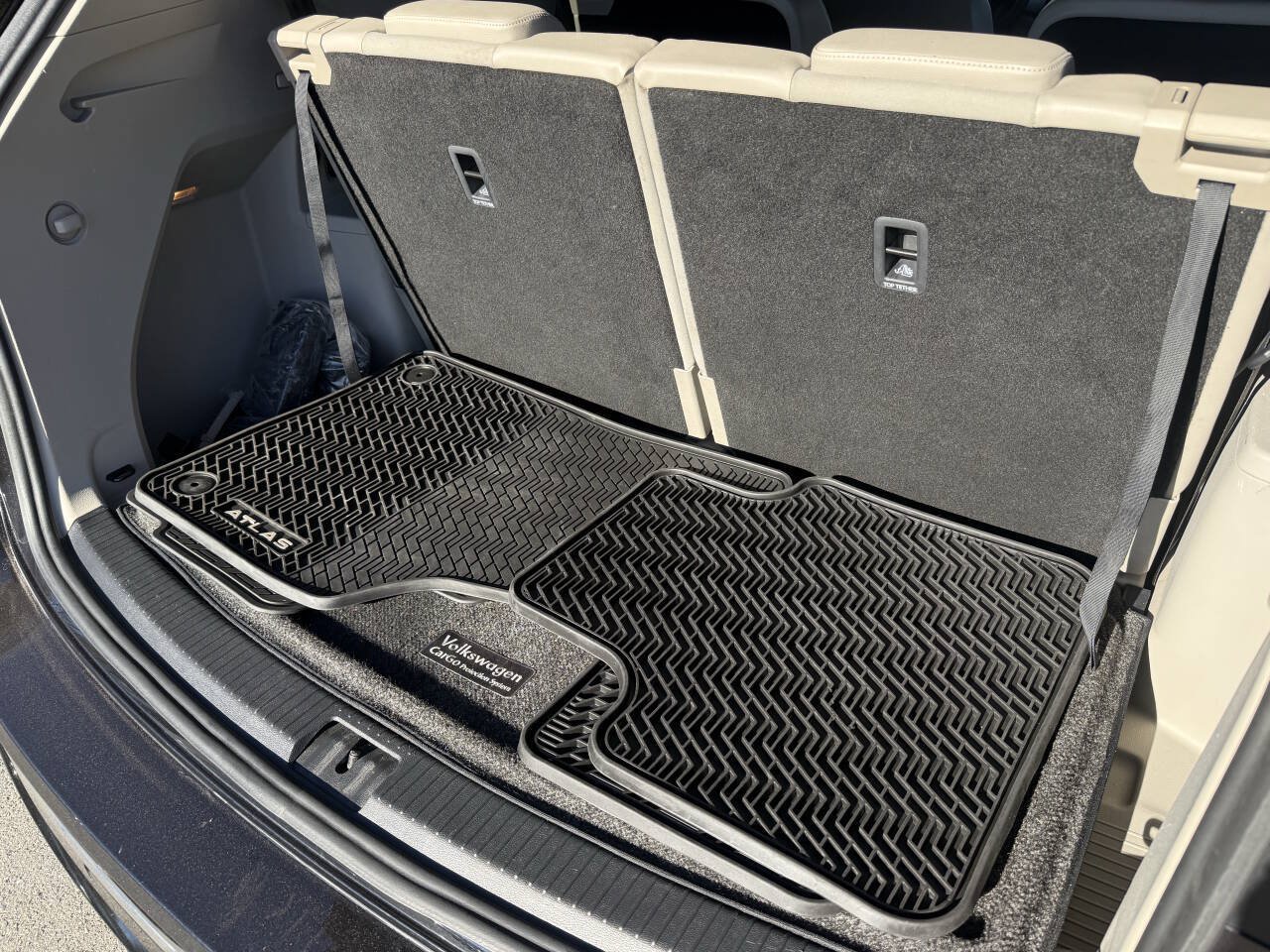 Used 2019 Volkswagen Atlas SEL R-Line AWD/4WD image 37