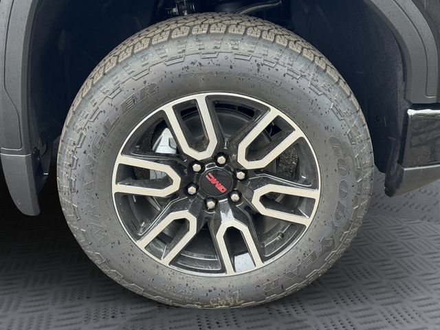 New 2026 GMC Sierra 1500 AT4 w/ AT4 Premium Package AWD/4WD image 29
