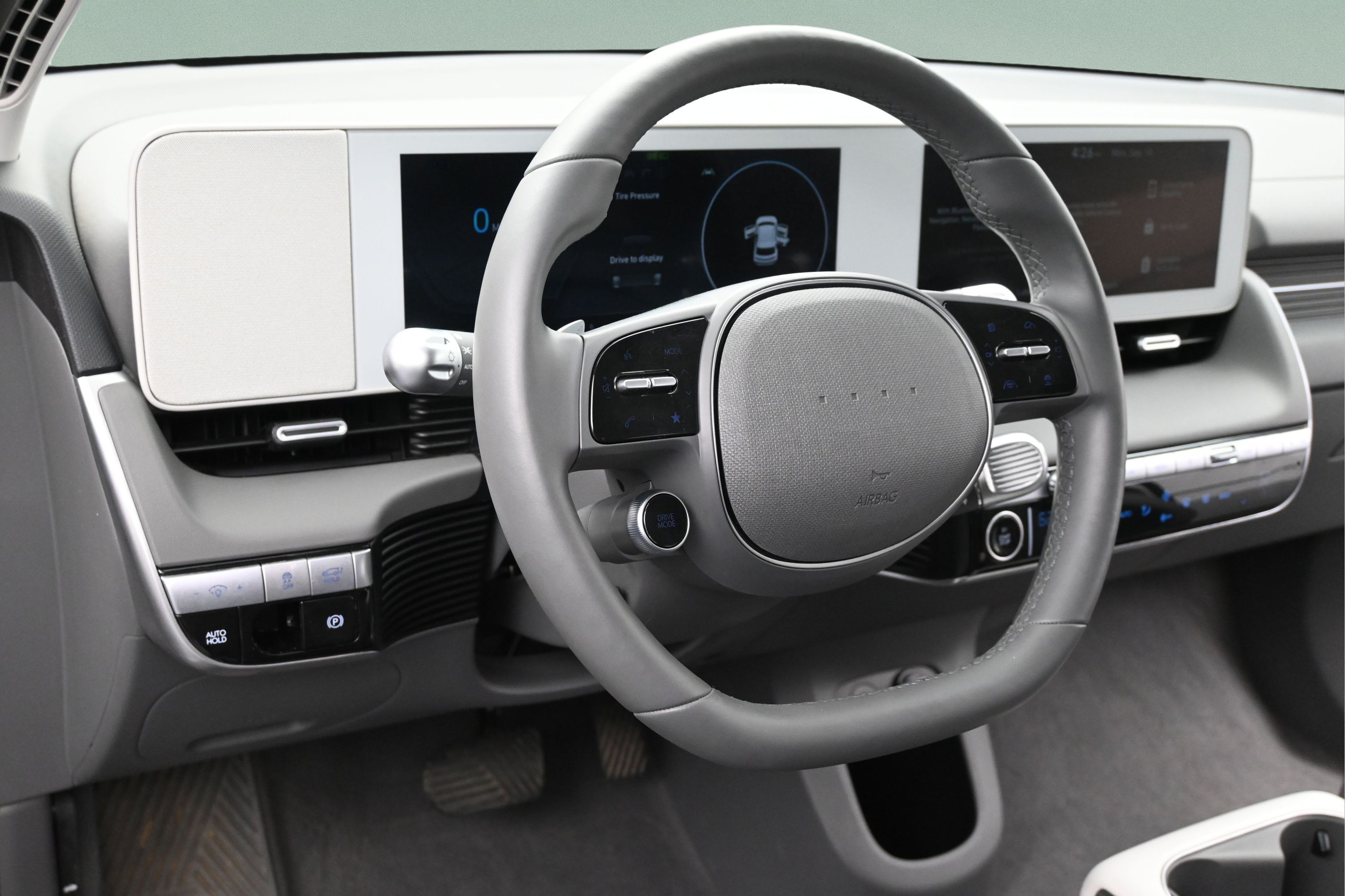 Used 2024 Hyundai Ioniq 5 SEL RWD image 13
