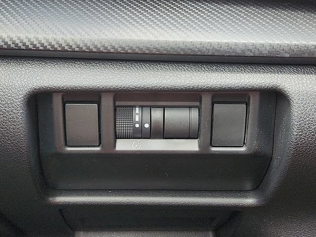 Certified 2025 Subaru Crosstrek 2.0i AWD/4WD image 21