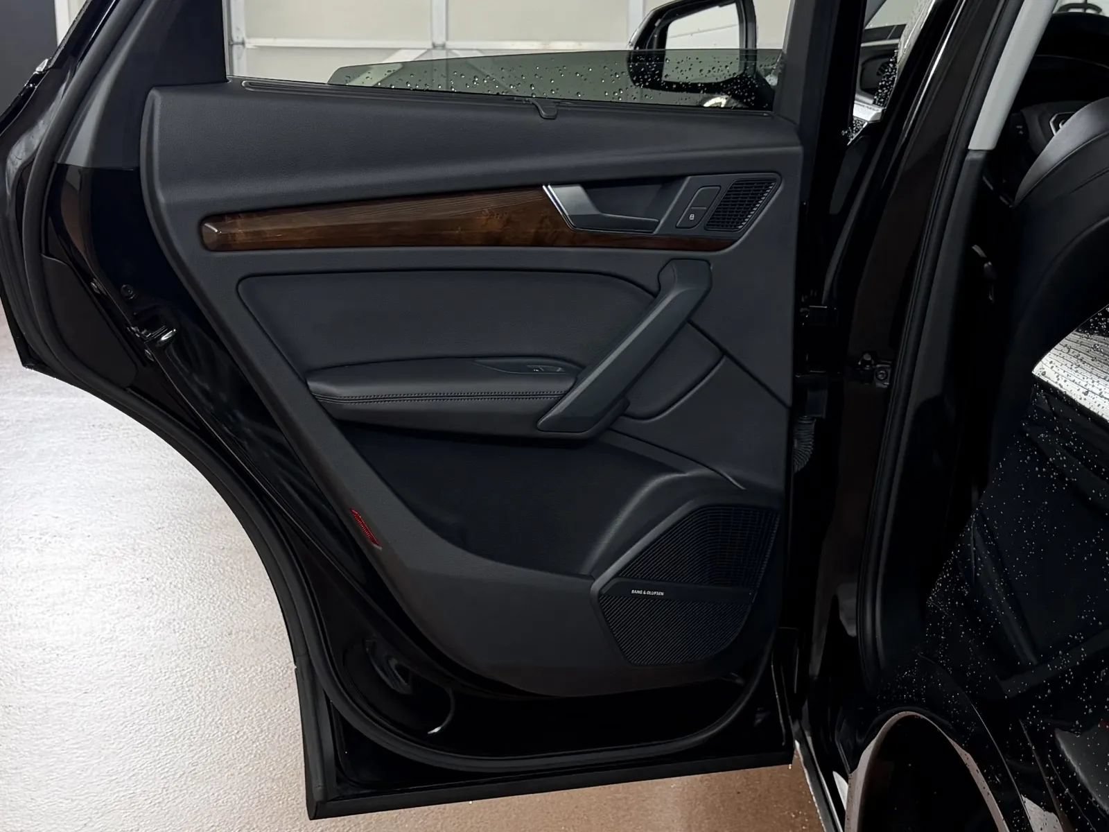 Used 2018 Audi Q5 Prestige w/ Prestige Package AWD/4WD image 36