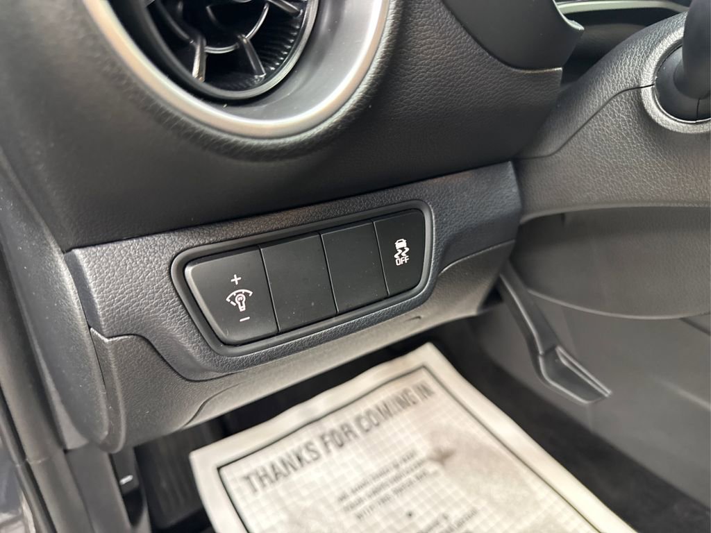 Used 2022 Kia Forte LXS image 33