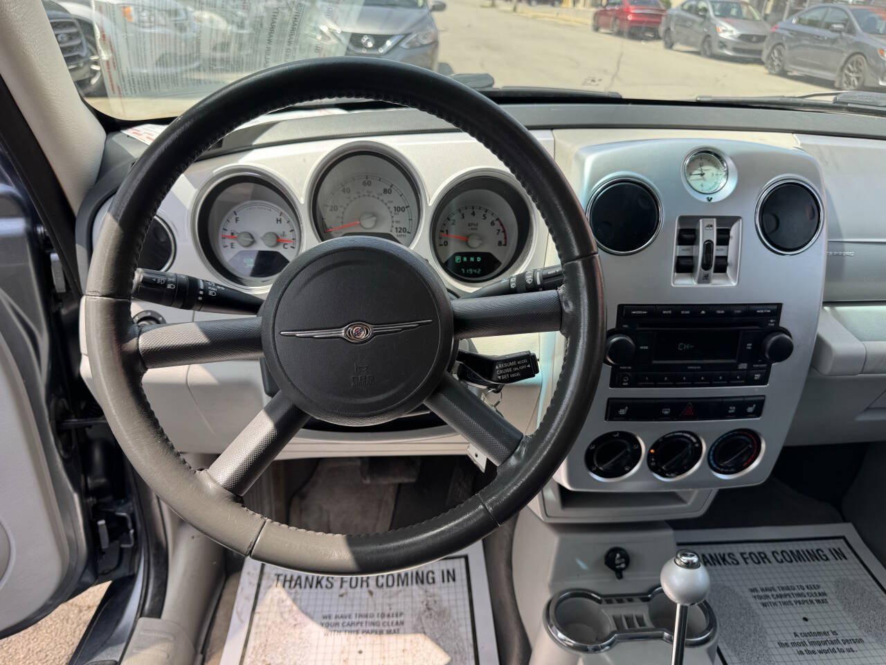 Used 2010 Chrysler PT Cruiser w/ Convenience Group FWD image 8