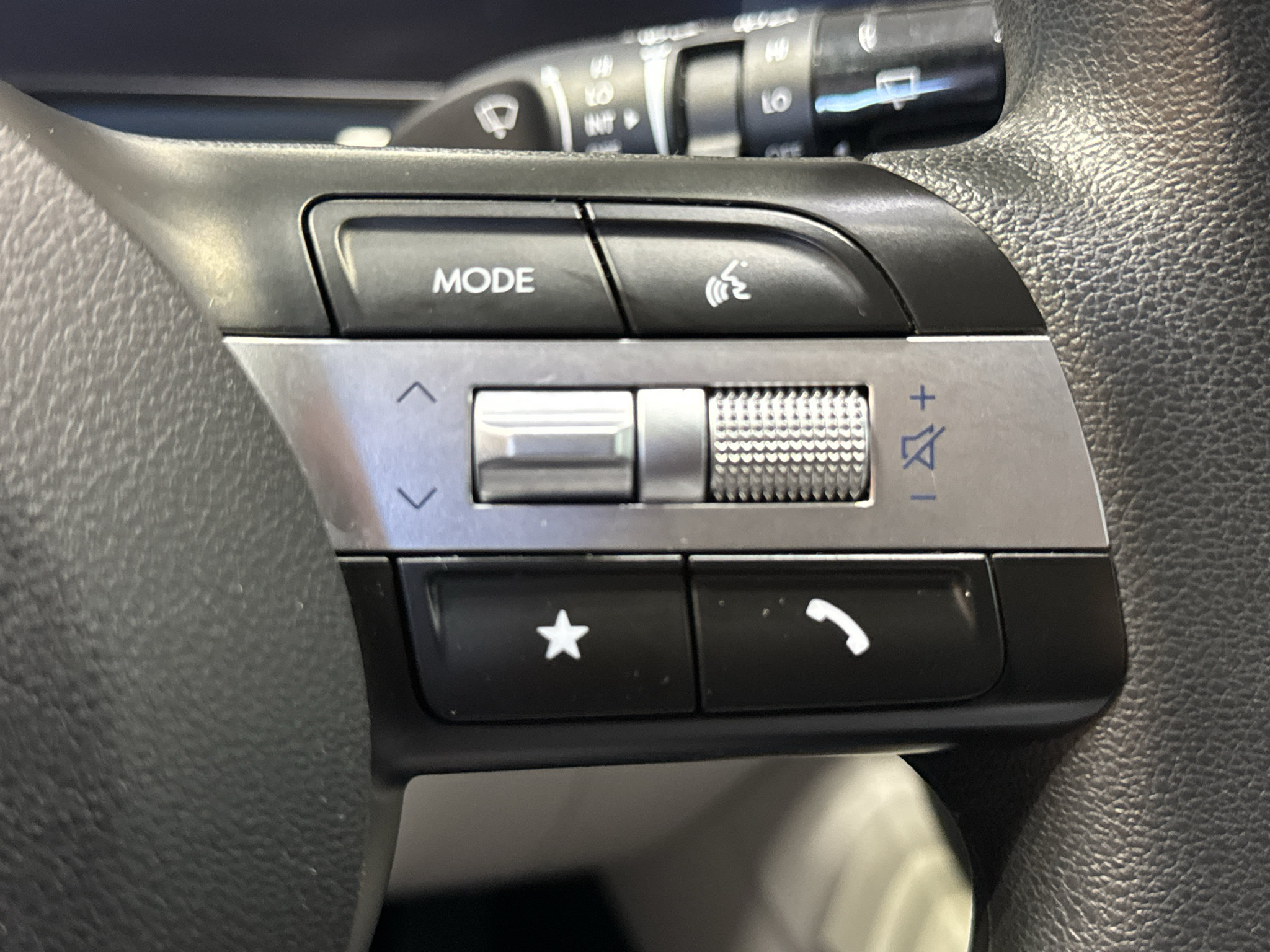 Used 2025 Hyundai Tucson SEL FWD image 25