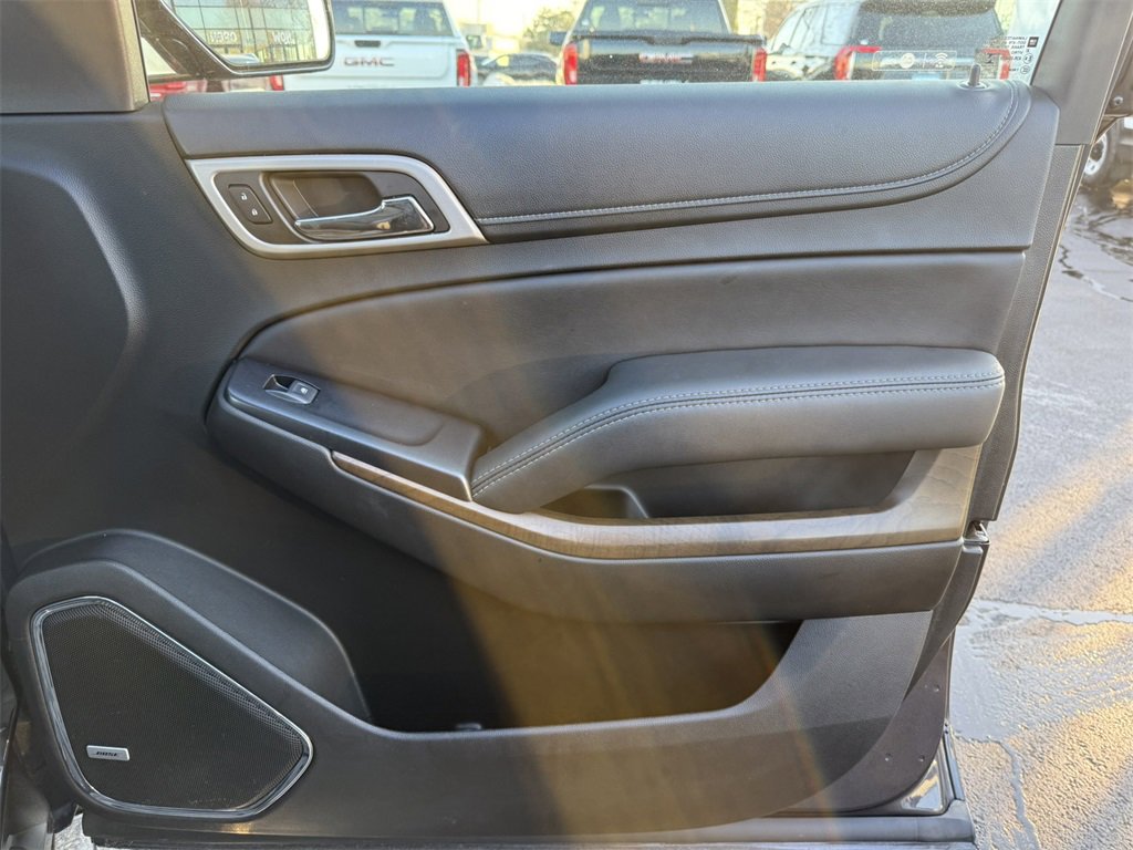 Used 2018 GMC Yukon XL Denali w/ Denali Ultimate Package image 39