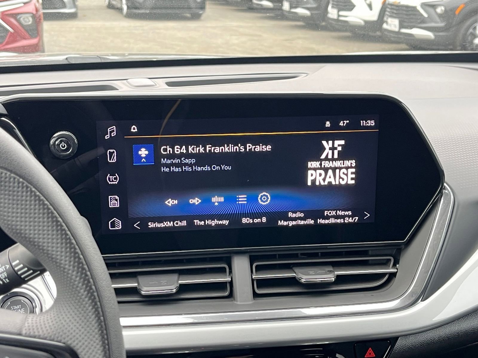 Used 2025 Chevrolet Trax LT image 21