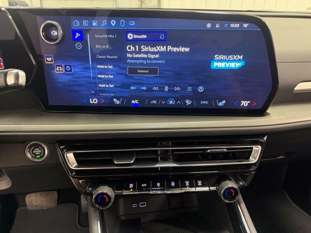 Certified 2025 Chevrolet Traverse LT AWD/4WD image 11