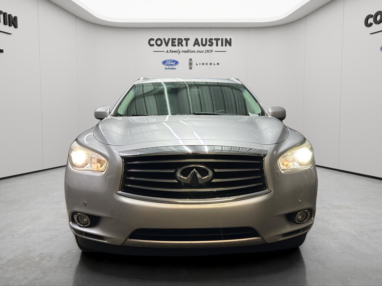 Used 2013 INFINITI JX35 FWD w/ Premium Pkg image 6