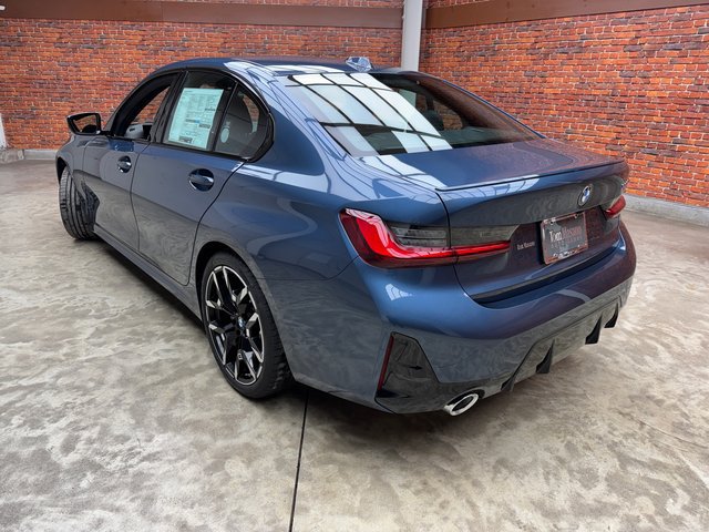 Used 2026 BMW 330i Sedan w/ M Sport Package RWD image 3
