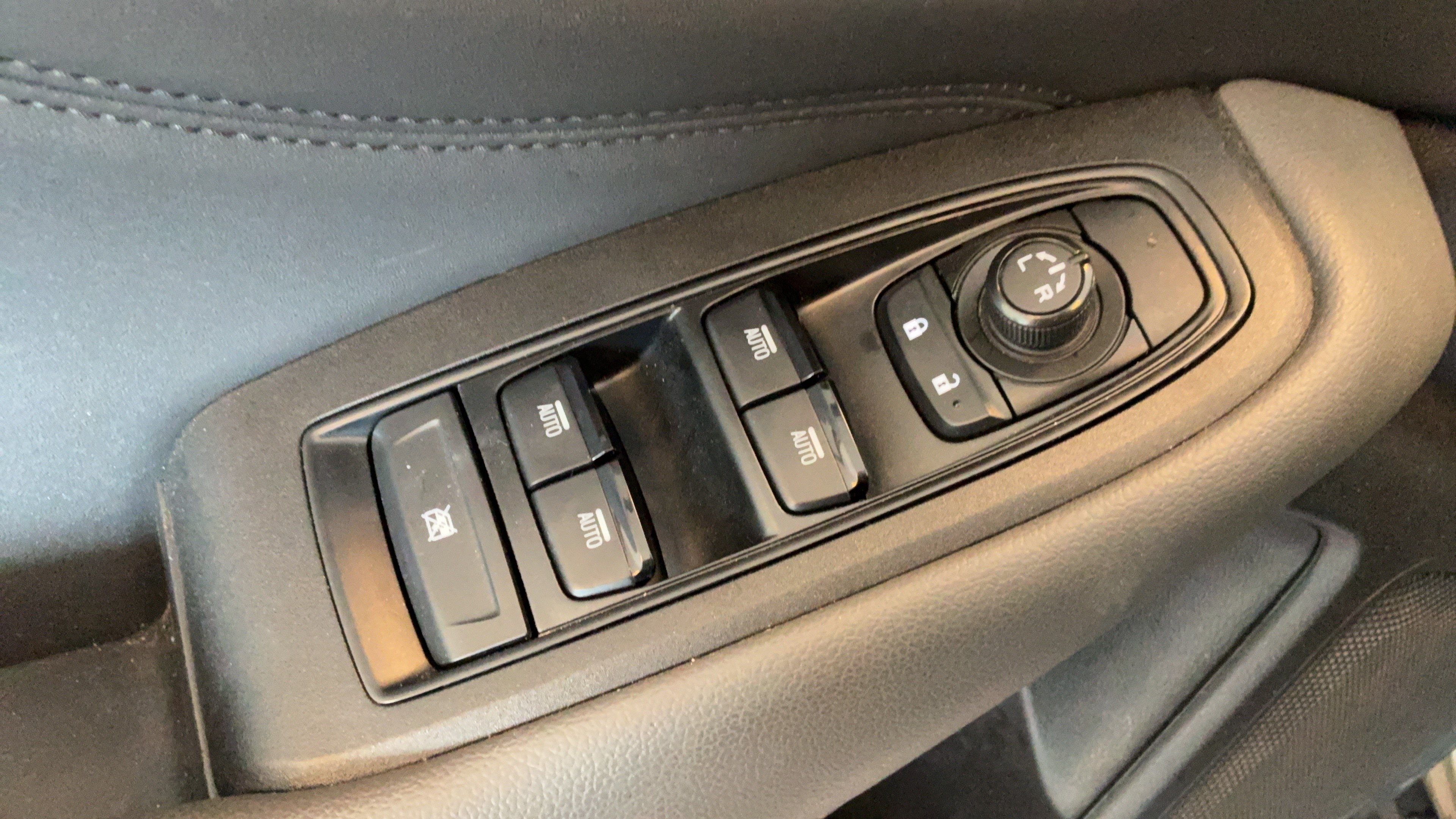 Used 2024 Subaru Outback Wilderness w/ Wilderness Package AWD/4WD image 23