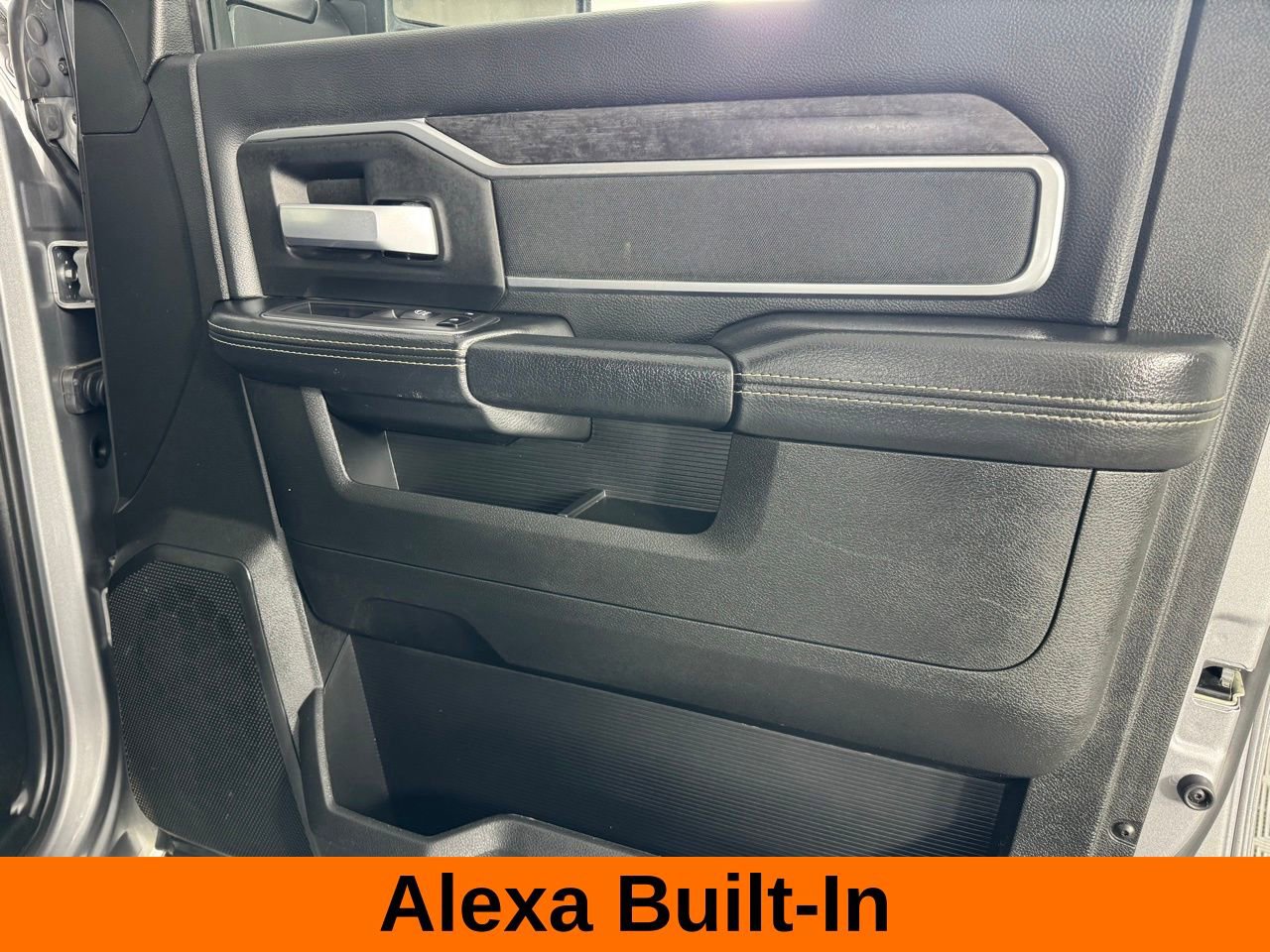 Used 2024 RAM 2500 Big Horn w/ Level 2 Equipment Group image 29