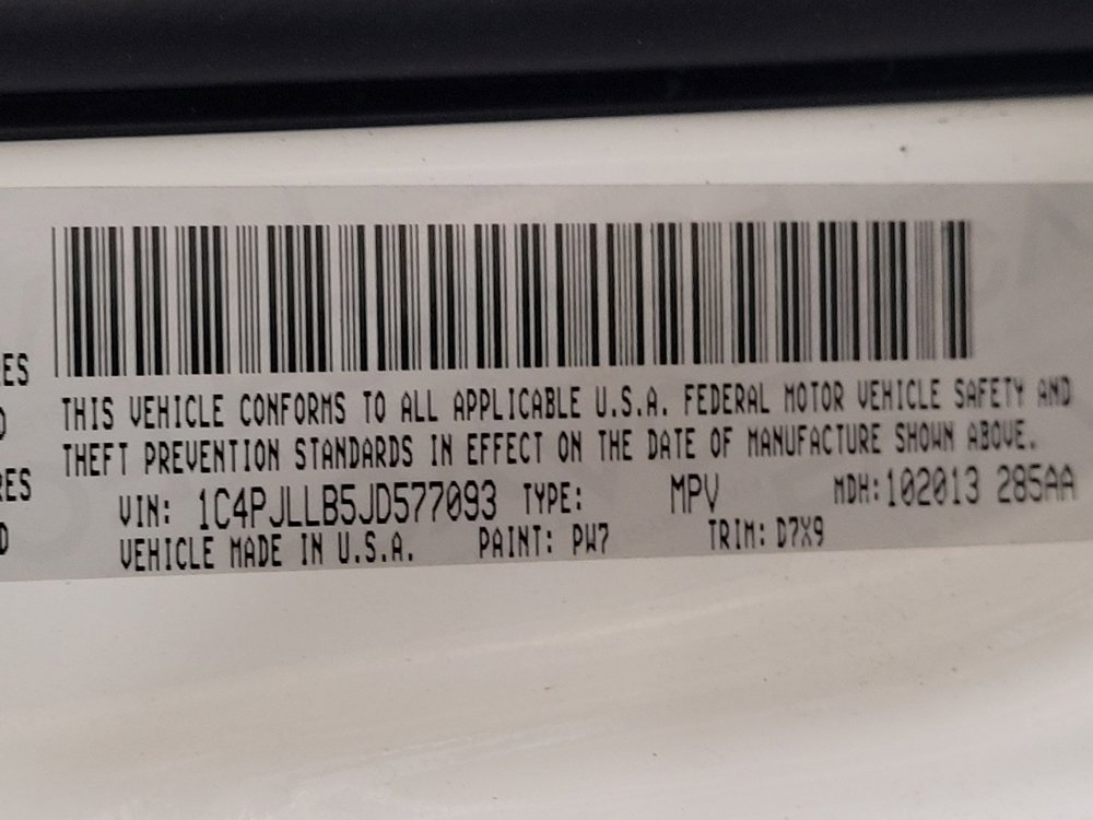 Used 2018 Jeep Cherokee Latitude Plus image 33