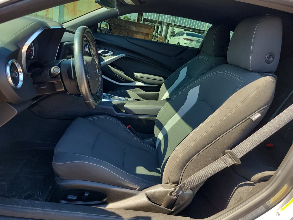 Certified 2022 Chevrolet Camaro LT RWD image 22