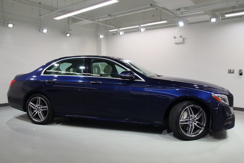 Certified 2019 Mercedes-Benz E 300 4MATIC image 11