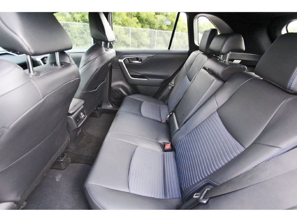 Used 2024 Toyota RAV4 XSE AWD/4WD image 14
