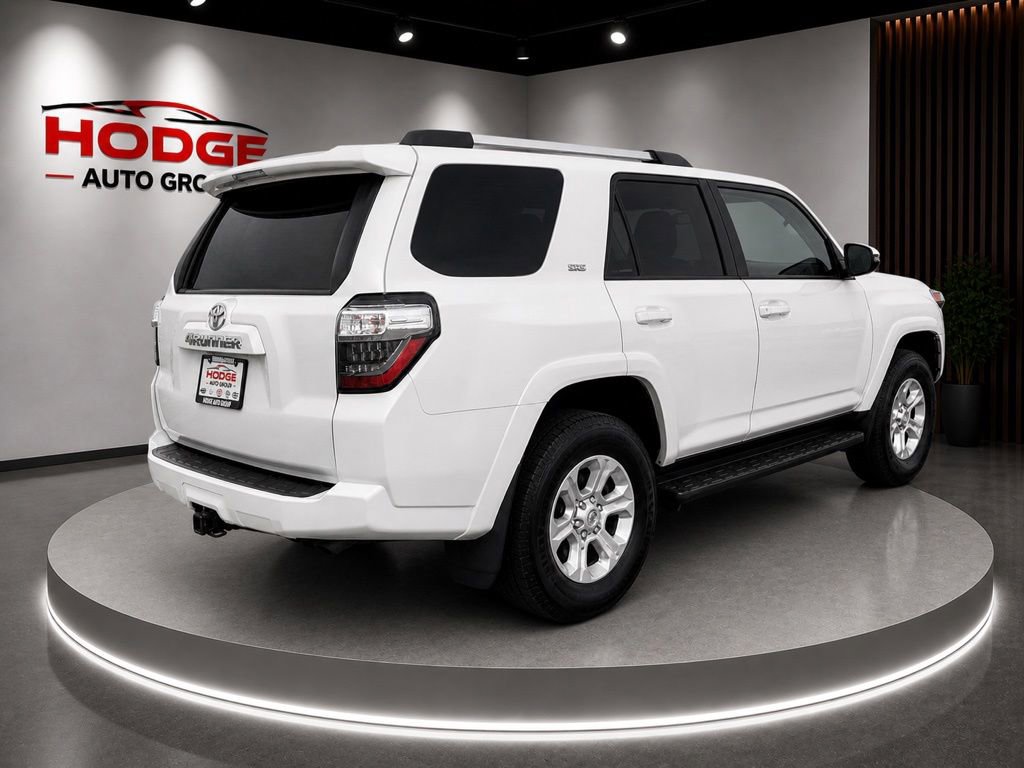 Used 2020 Toyota 4Runner SR5 Premium AWD/4WD image 5
