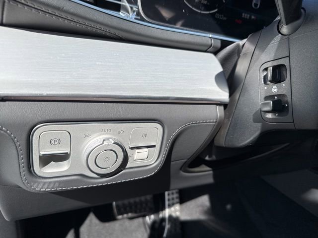 New 2026 Mercedes-Benz GLE 53 AMG 4MATIC Coupe image 16