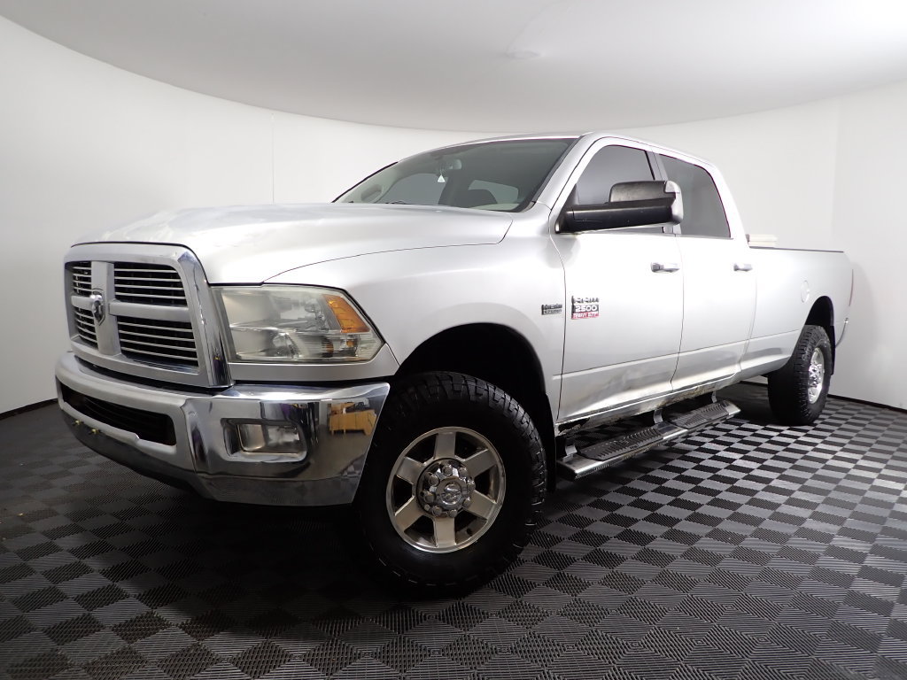 Used 2011 RAM 2500 Big Horn AWD/4WD image 2