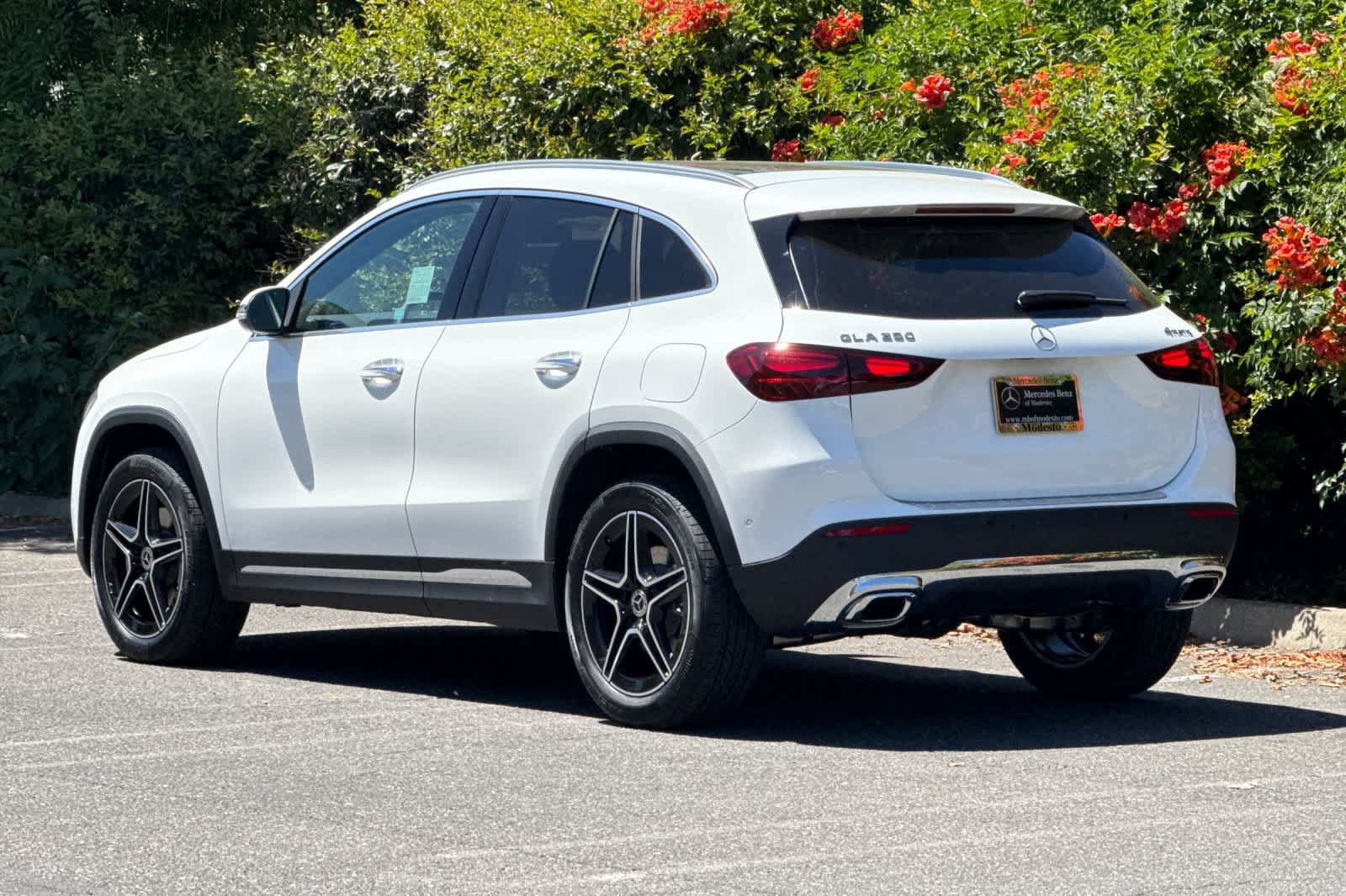 New 2026 Mercedes-Benz GLA 250 4MATIC image 5