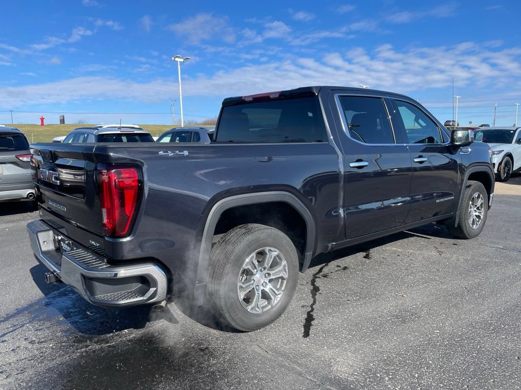 Used 2025 GMC Sierra 1500 SLT AWD/4WD image 4