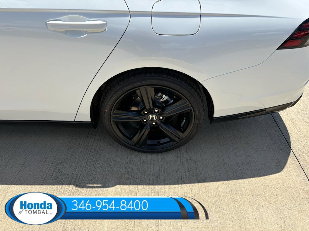 New 2026 Honda Accord Hybrid Sport-L FWD image 18
