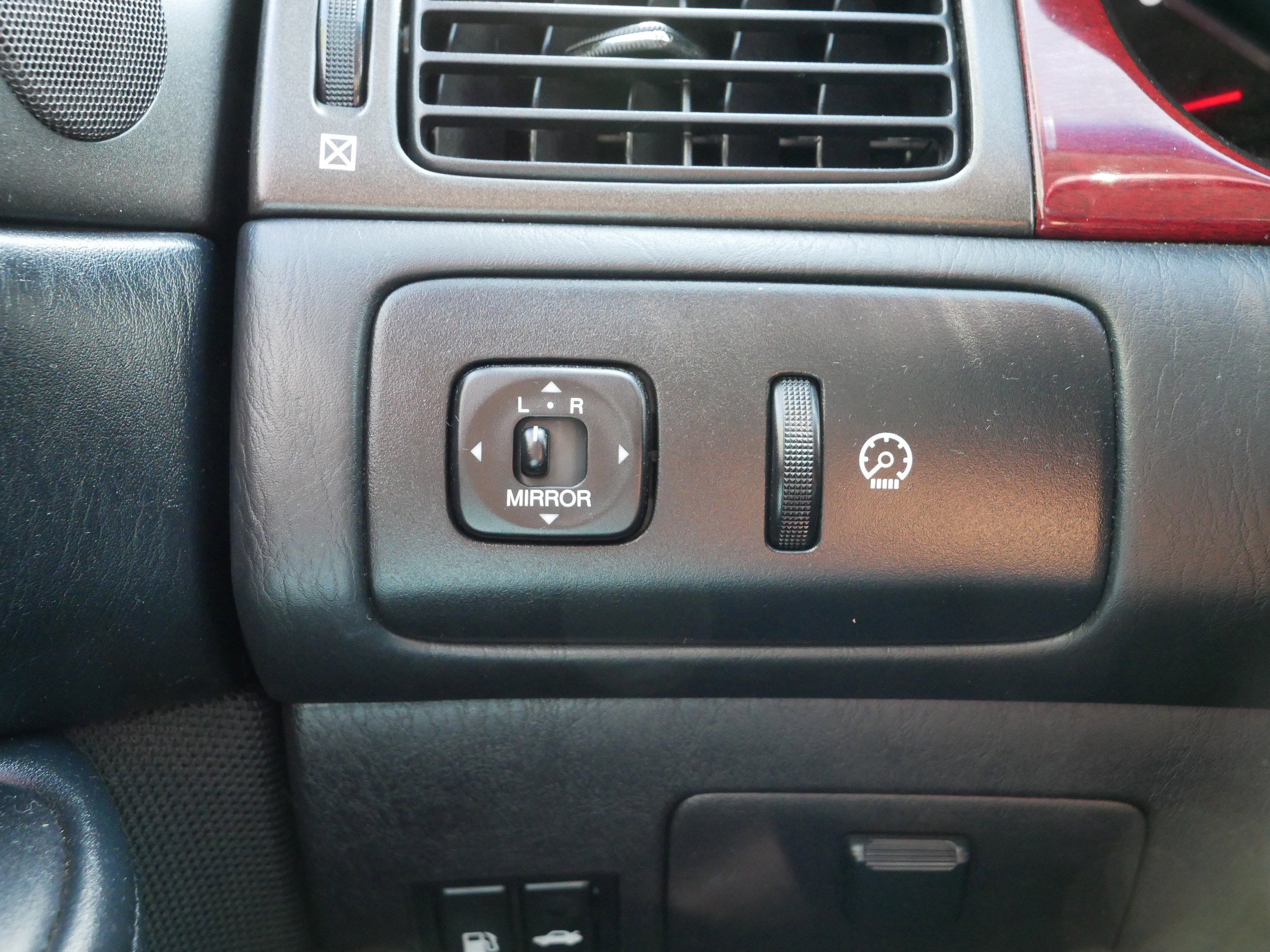 Used 2002 Lexus ES 330 FWD image 26