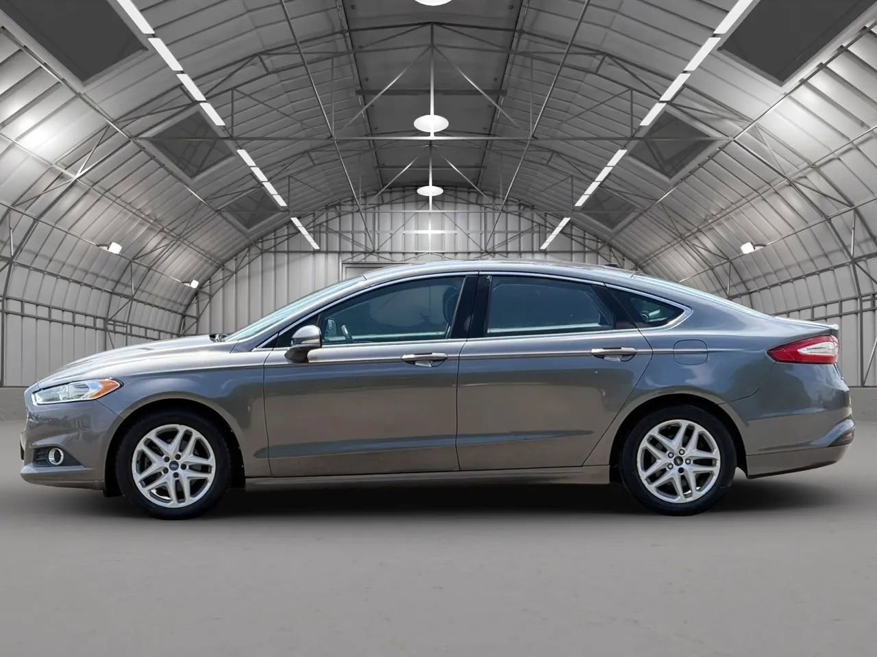 Used 2013 Ford Fusion SE FWD image 8