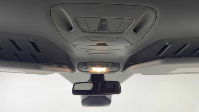 Used 2019 Ford Transit Connect XLT image 17