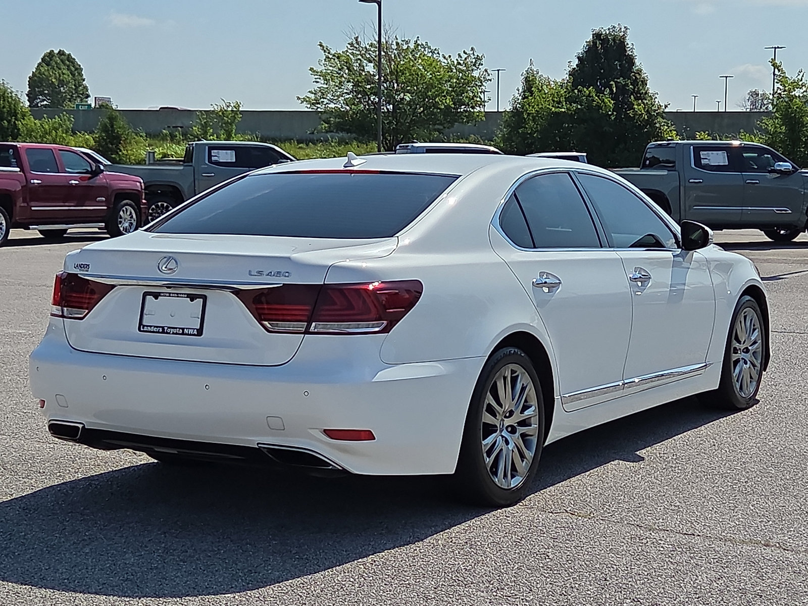 Used 2013 Lexus LS 460 w/ Comfort Pkg RWD image 5