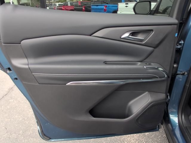 New 2026 Chevrolet Traverse LT w/ Driver Confidence Package image 10