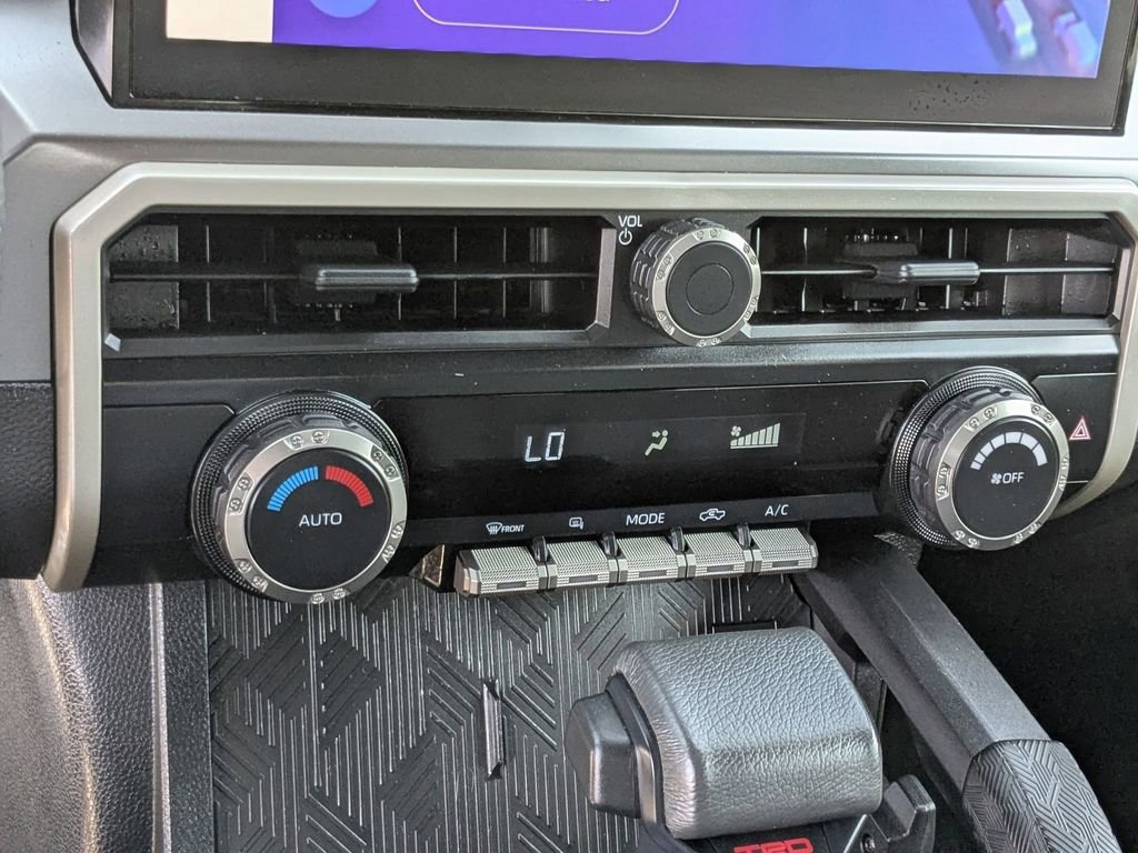 Used 2025 Toyota Tacoma TRD Off-Road image 24