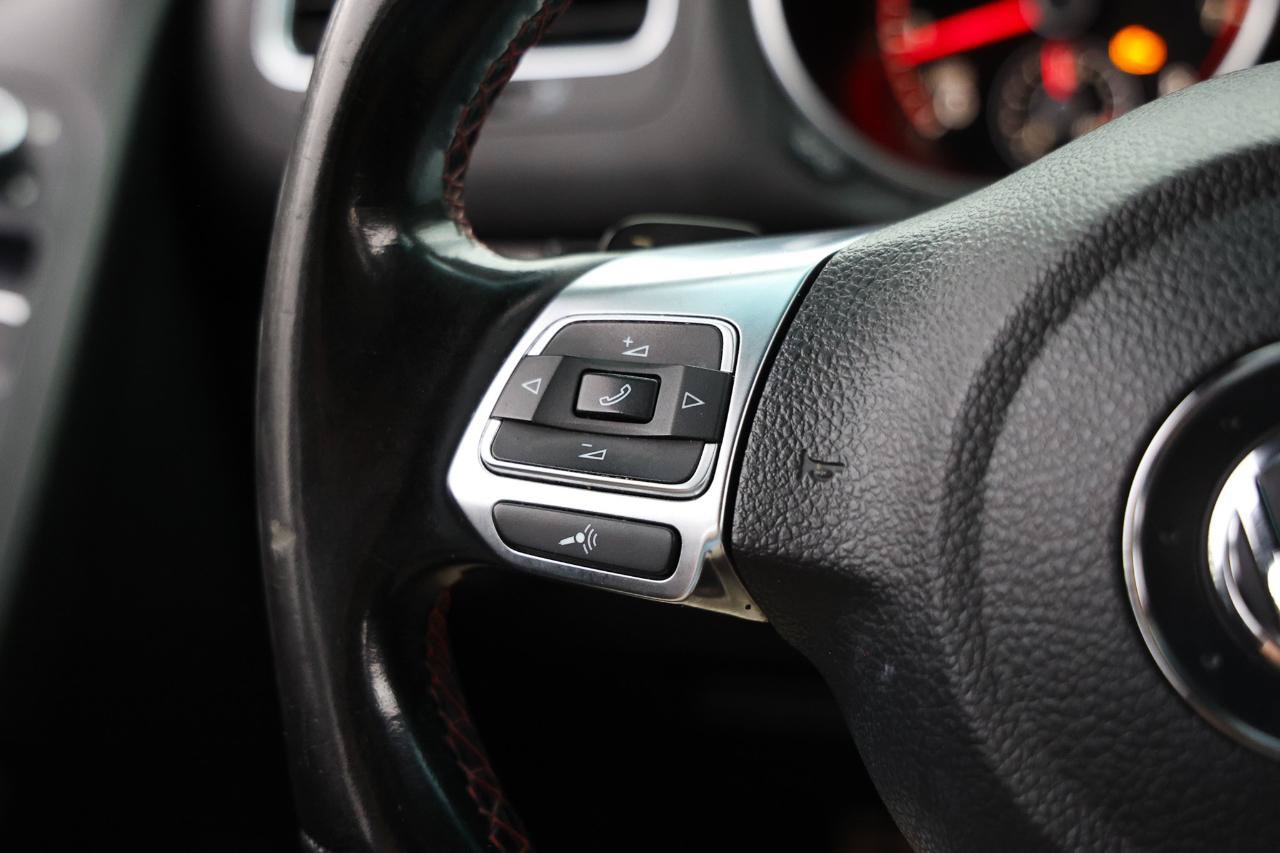 Used 2014 Volkswagen GTI Wolfsburg Edition FWD image 25