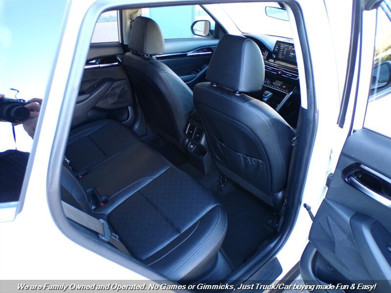 Used 2021 Kia Seltos EX AWD/4WD image 25