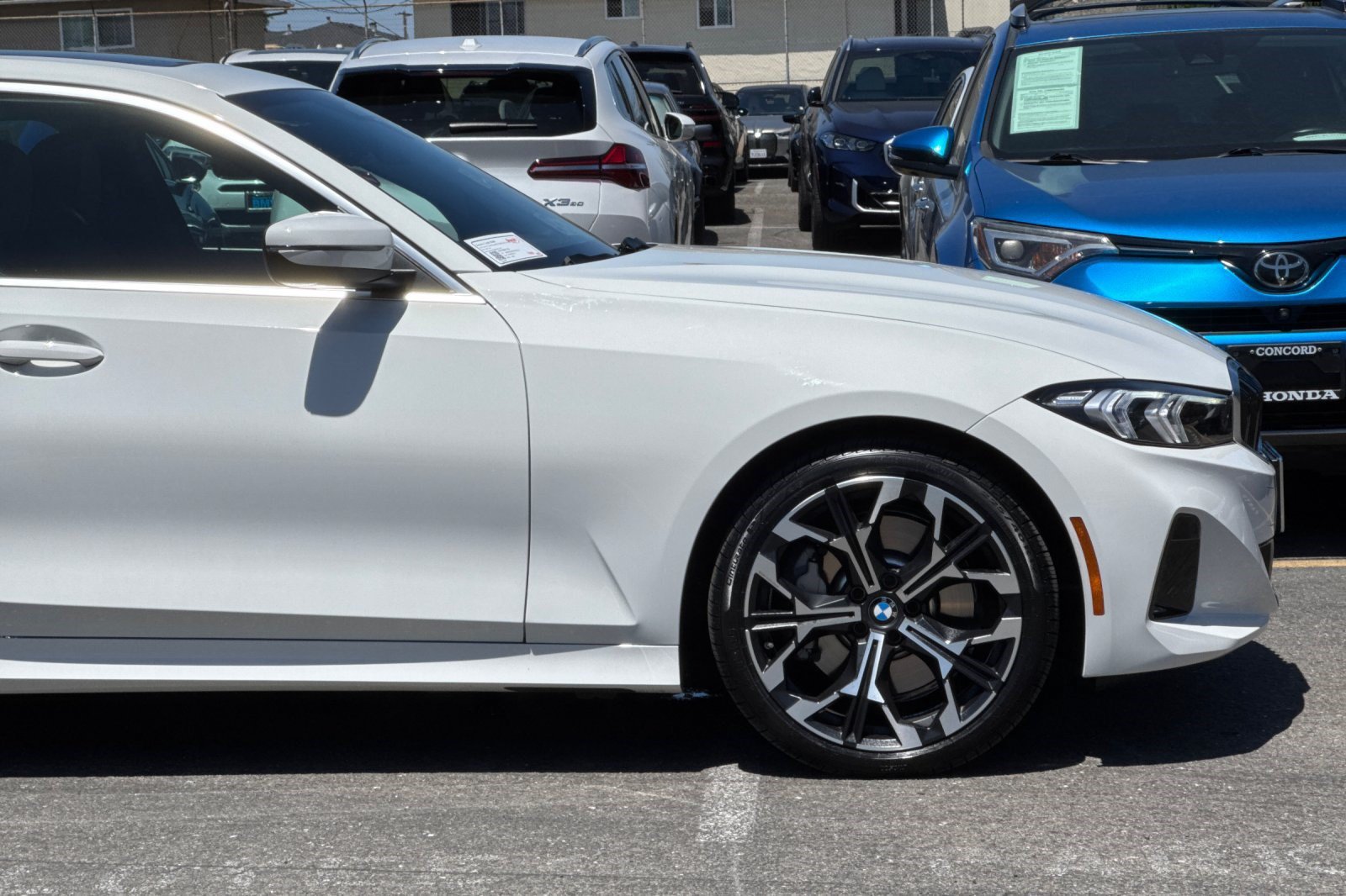 Used 2026 BMW 330i Sedan w/ Premium Package RWD image 34