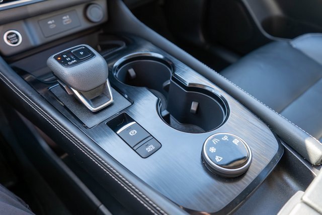 Used 2023 Nissan Rogue SL w/ SL Premium Package image 33