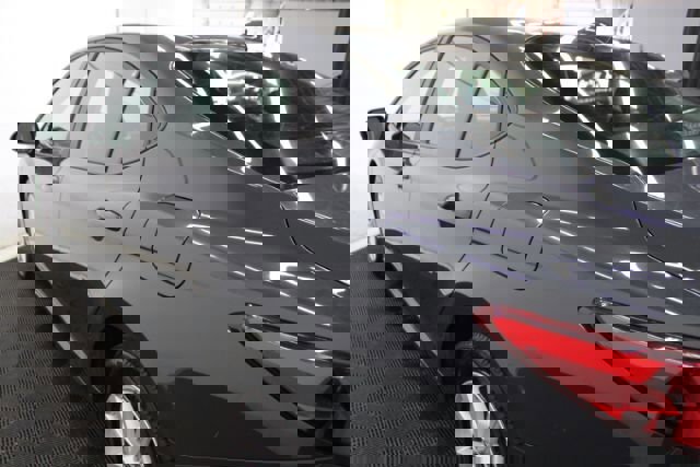 Used 2025 Toyota Camry LE image 6