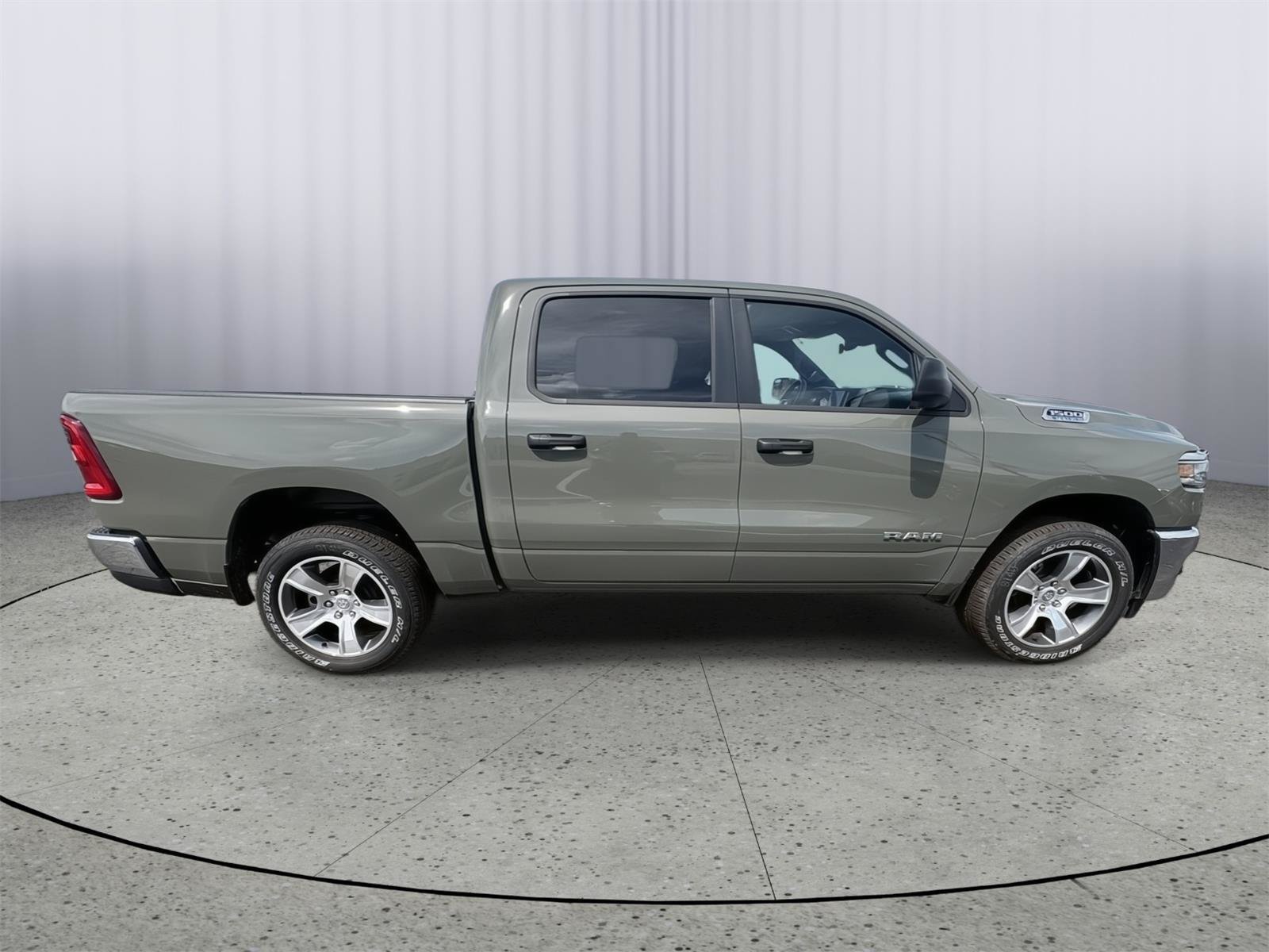 New 2026 RAM 1500 Tradesman AWD/4WD image 6