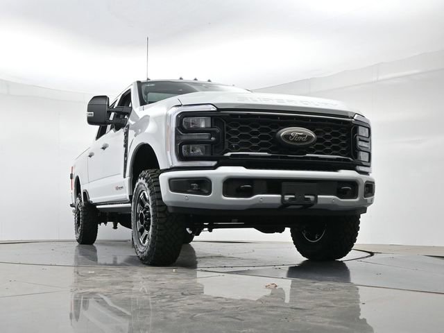 New 2026 Ford F350 Lariat w/ Tremor Off-Road Package image 34