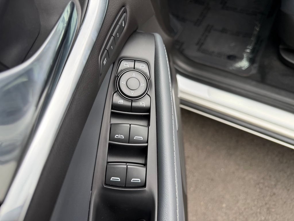 Used 2021 Buick Enclave Premium w/ Sun and Sites Package AWD/4WD image 13