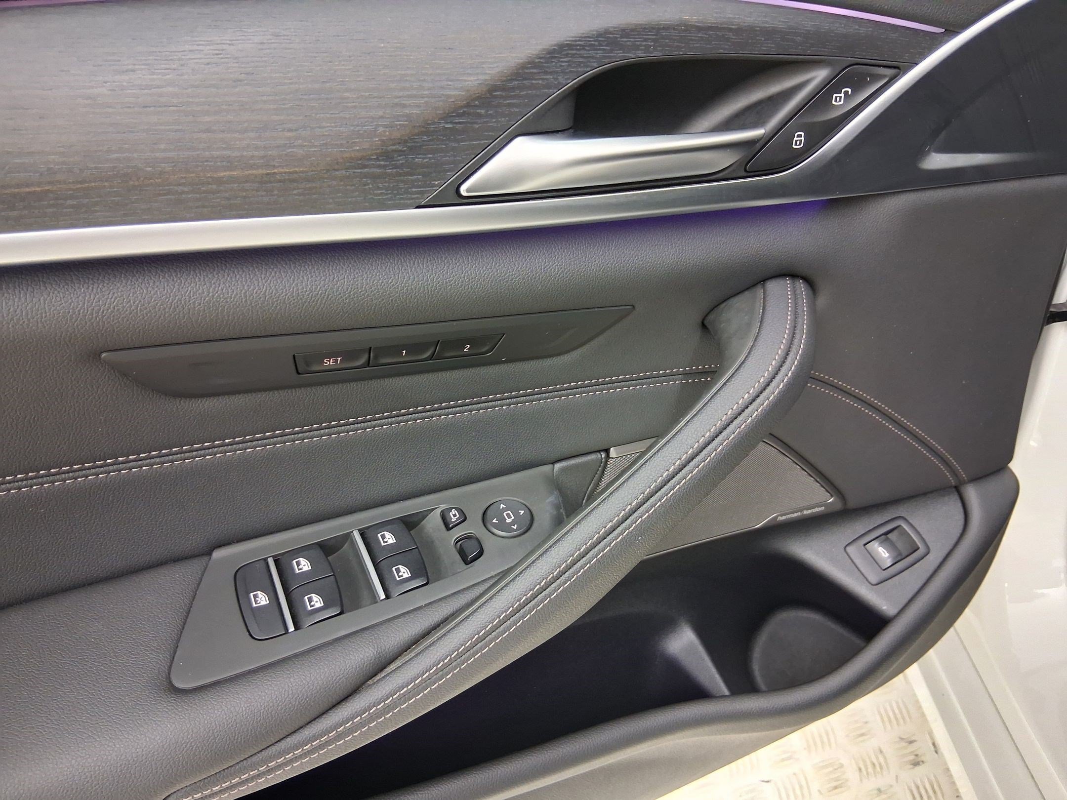 Certified 2023 BMW 530i w/ Premium Package RWD image 31