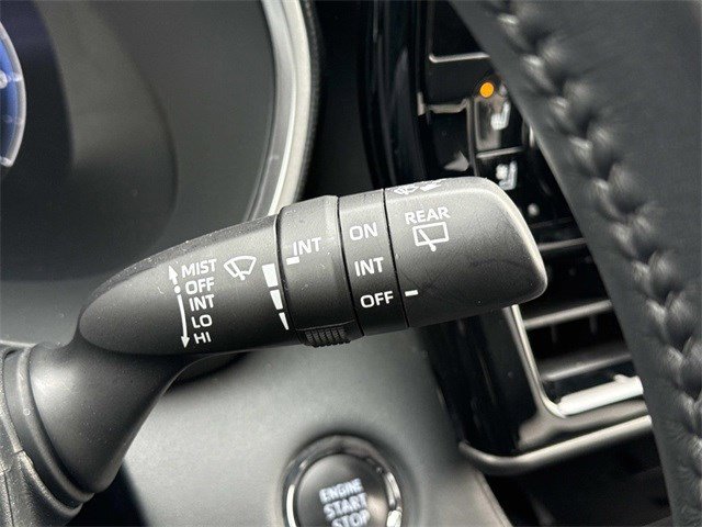 Used 2023 Toyota Highlander Limited image 26