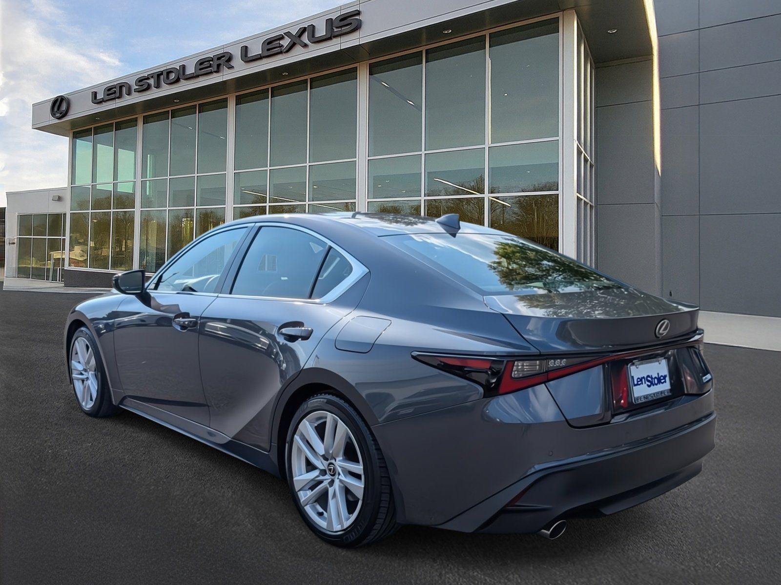 Certified 2025 Lexus IS 300 w/ Comfort Package image 5